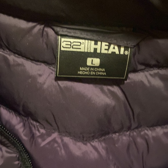 Purple puffer jacket - Picture 3 of 4